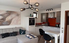 Stilvolle Wohnung in idyllischer Lage